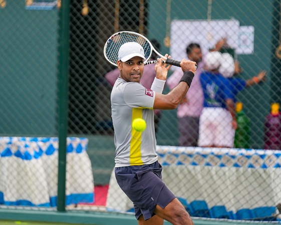 Tennis